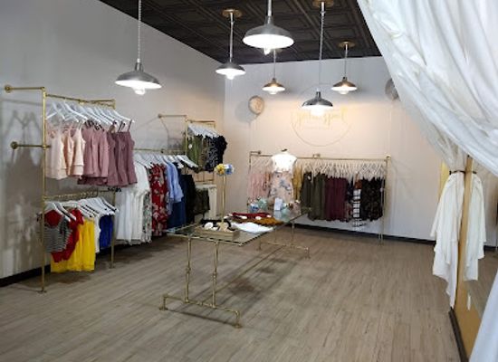 nebraska/omaha/shop/the-gold-spot-boutique