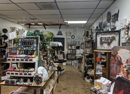 arizona/flagstaff/shop/book-nest-paint-your-own-pottery