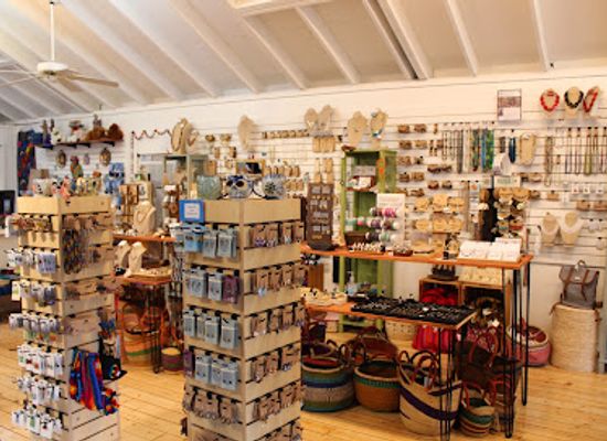 michigan/saugatuck/shop/lucia-s-world-emporium-saugatuck