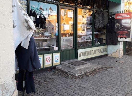 hungary/vac/shop/rebel-s-military-militaryplaza-hu