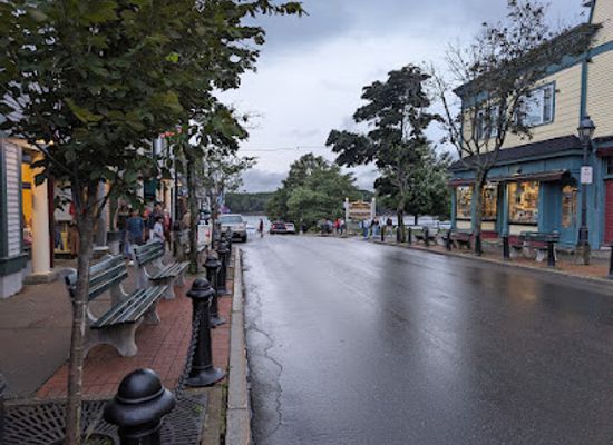 maine/acadia-national-park/shop/island-imports-ltd