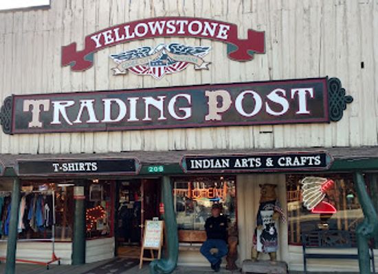 montana/beartooth-highway/shop/yellowstone-trading-post