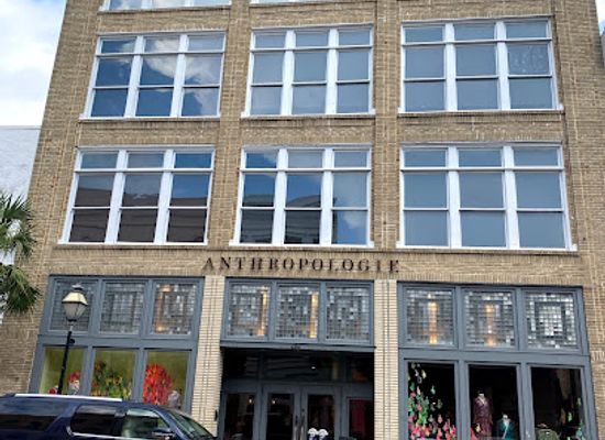 south-carolina/charleston-beaches/shop/anthropologie
