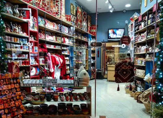 albania/mirdita/shop/marigo-sklep-z-pamiatkami
