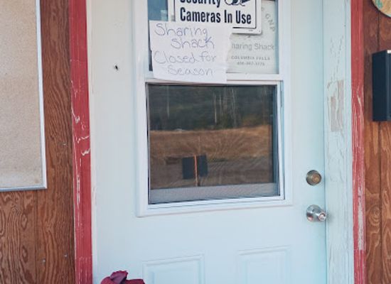 montana/glacier-national-park/shop/sharing-shack