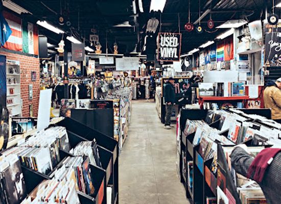 new-york/syracuse/armory-square/shop/the-sound-garden-syracuse
