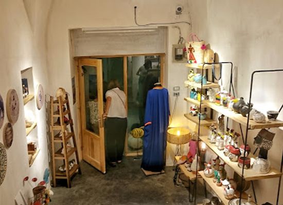 tunisia/djerba/houmt-souk/shop/el-houch-concept-store