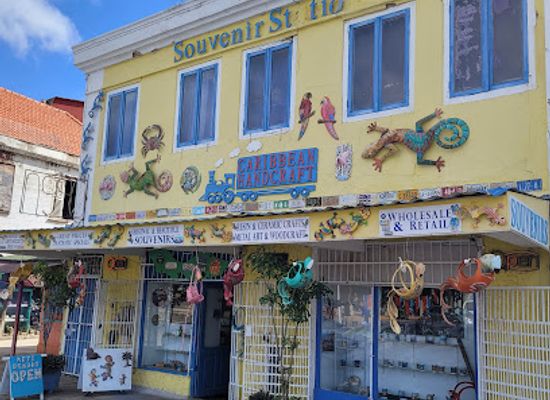 curacao/punda/shop/souvenir-station