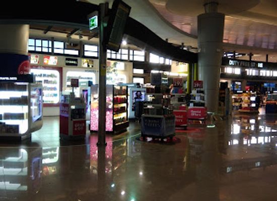 portugal/azores/shop/azores-duty-free