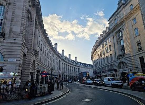 united-kingdom/london/shop/regent-st