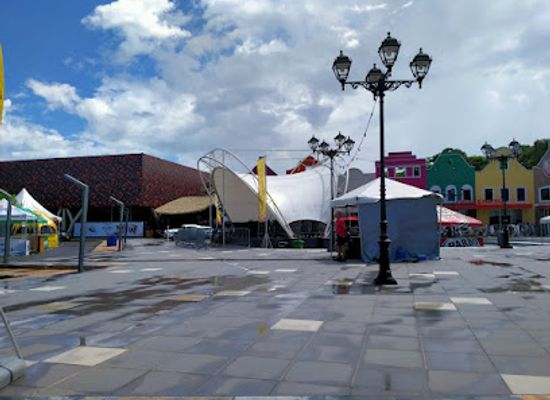 suriname/saramacca-district/shop/international-mall-of-suriname
