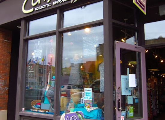 canada/maritimes/shop/luna-eclectic-emporium