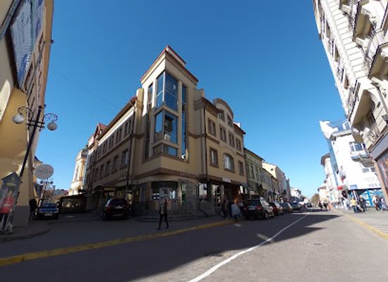 ukraine/ivano-frankivsk/shop/papaya