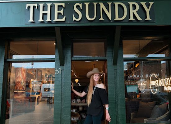 utah/moab/shop/the-sundry