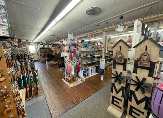 pennsylvania/dutch-country/shop/village-country-crafts