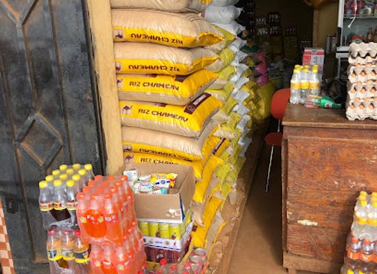 guinea/mount-kakoulima/shop/boutique-alimentation