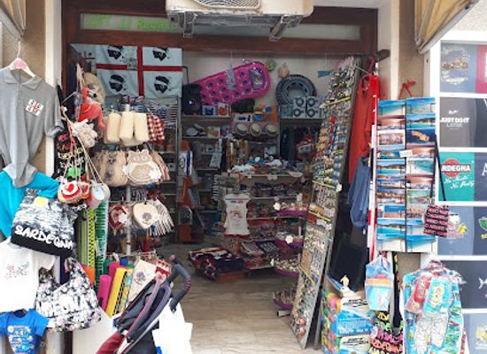 italy/sardinia/shop/botiga-de-records-i-souvenirs
