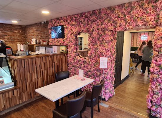 united-kingdom/clackmannanshire/shop/sweet-spot-cafe-dessert-restaurant