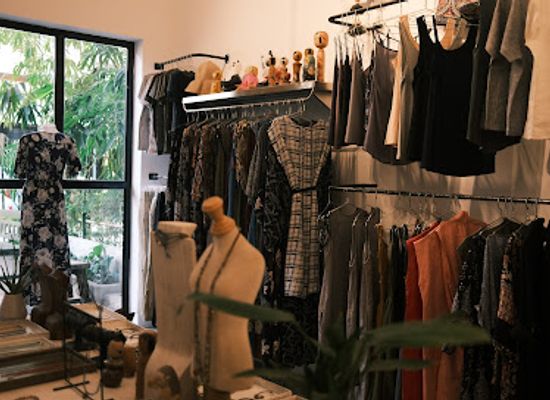 cambodia/siem-reap/shop/shop-676
