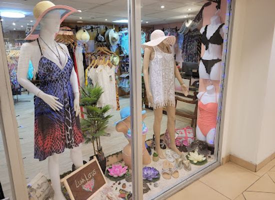 aruba/california-lighthouse/shop/luna-lotus-boutique