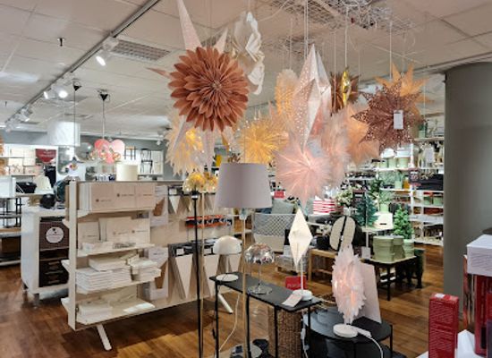 sweden/stockholm/vasastan/shop/ahlens