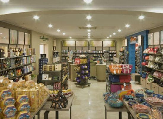 barbados/saint-andrew/shop/bridgetown-duty-free-broad-street