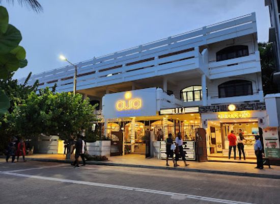 india/pondicherry/white-town/shop/aura-experience-store