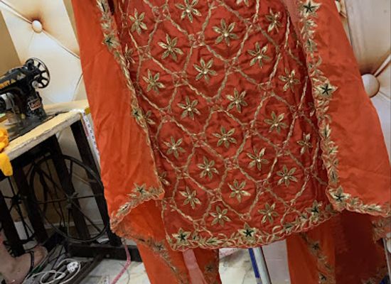 india/punjab/shop/unique-hut-ladies-boutique