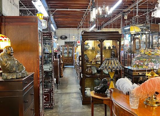 california/monterey-park/shop/divine-s-furniture-store