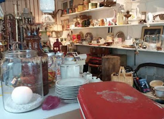 sweden/oland/shop/retro-loppis-och-kuriosa