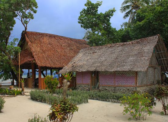 vanuatu/banks-islands/shop/rah-paradise-bungalows