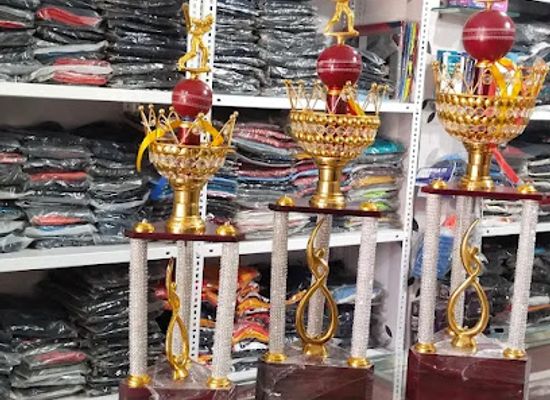 india/gujarat/shop/unique-fashion-and-perfumes