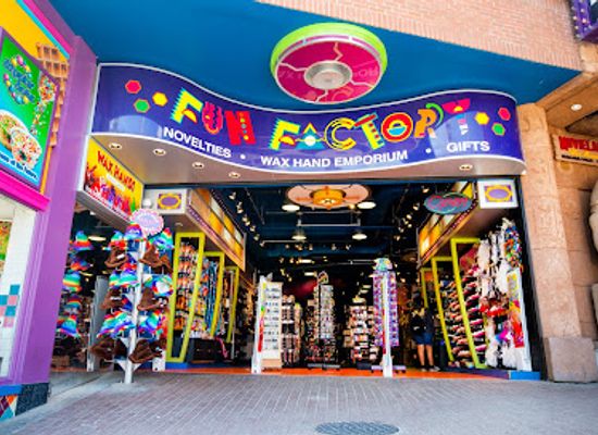 canada/niagara-falls/clifton-hill/shop/fun-factory