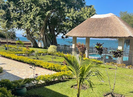 malawi/lake-malawi/shop/amina-cottages-mangochi