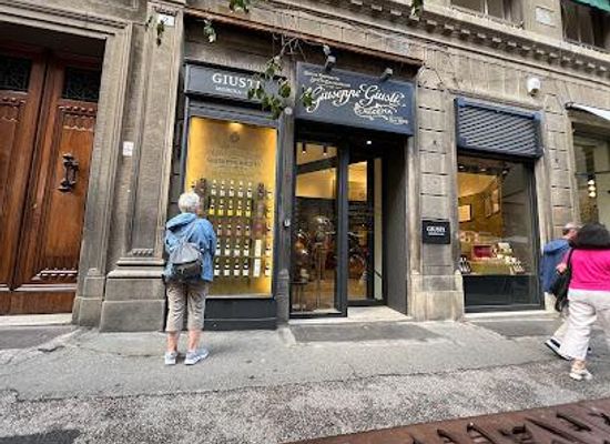 italy/emilia-romagna/shop/giusti-boutique-bologna