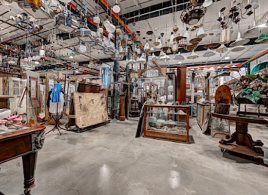 oklahoma/cross-timbers/shop/dead-people-s-stuff-architectural-antiques-design
