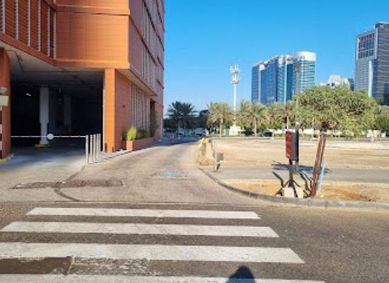 united-arab-emirates/abu-dhabi/corniche/shop/african-eastern-corniche
