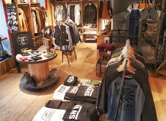 sweden/linkoping/shop/jh-store