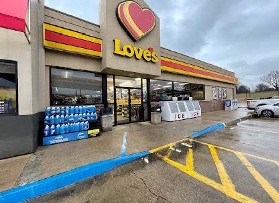arkansas/lower-delta/shop/love-s-travel-stop