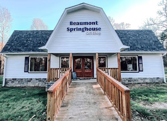 arkansas/petit-jean-state-park/shop/beaumont-springhouse