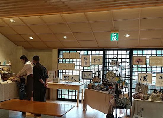 japan/ise-shima/shop/pearl-falco-shima-gallery