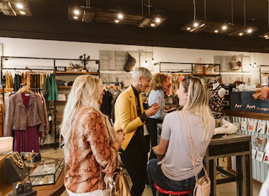 tennessee/chattanooga-riverfront/shop/antibes