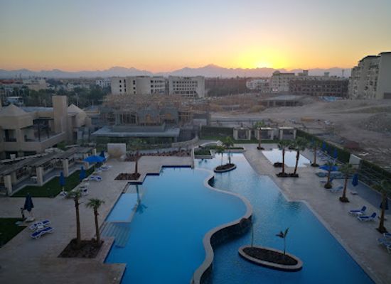 egypt/red-sea-coast/shop/aldau-village-mall