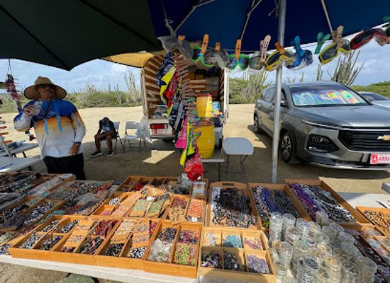 aruba/santa-cruz/shop/aruba-bless-you-handmade-souvenirs