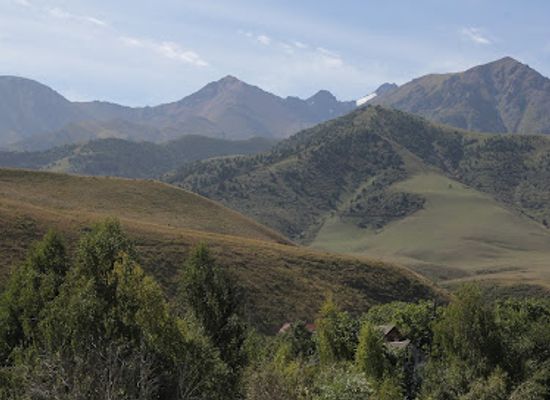kyrgyzstan/tian-shan-mountains/shop/tien-shan
