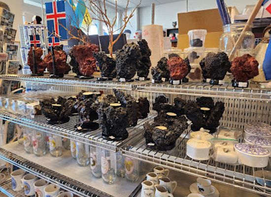 iceland/reykjanes-peninsula/shop/stapafell
