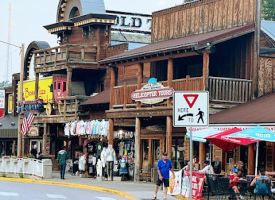 south-dakota/west-river/shop/dakota-leather-outlet