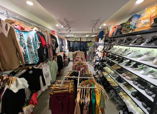 philippines/coron/shop/albrecht-clothing-store