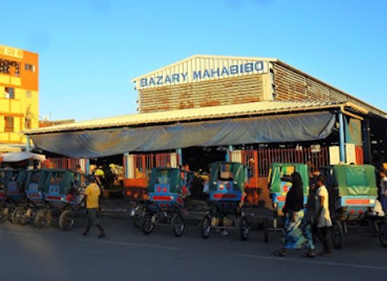 madagascar/boeny/shop/bazary-mahabibo