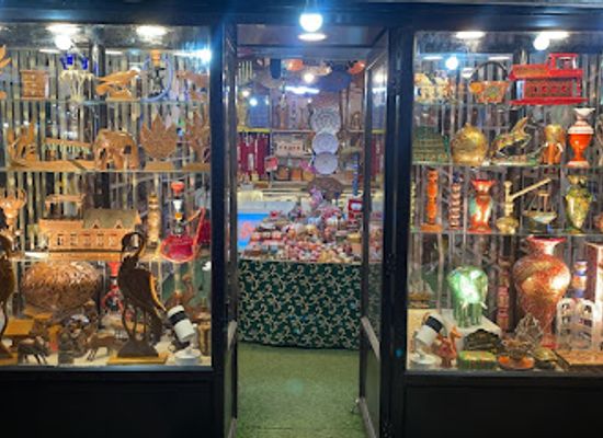 india/pahalgam/shop/smiling-gifts